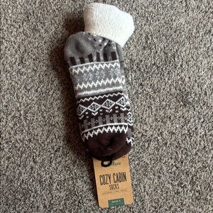 Cozy Cabin Men's Gray and Brown Socks